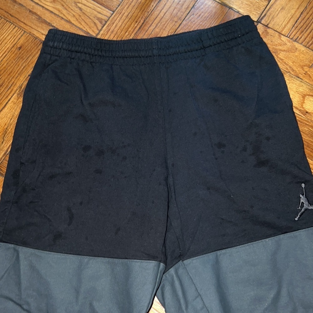 Jordan black and gray shorts size: M - Picture 2 of 7